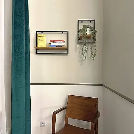 Aparthotel Expo 3*